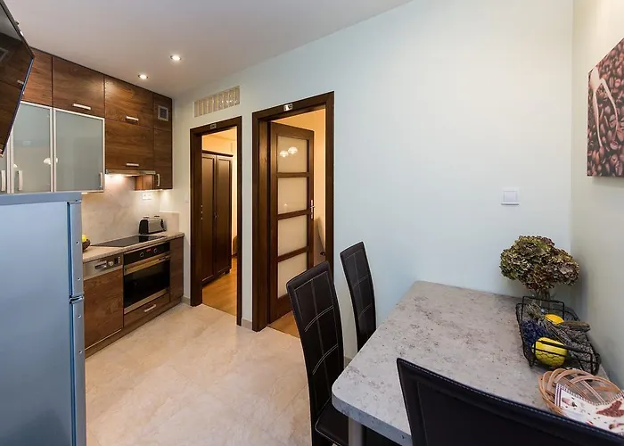 Vanilla 2 アパート *